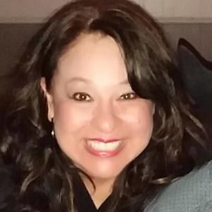 Meet your Posher, Liz